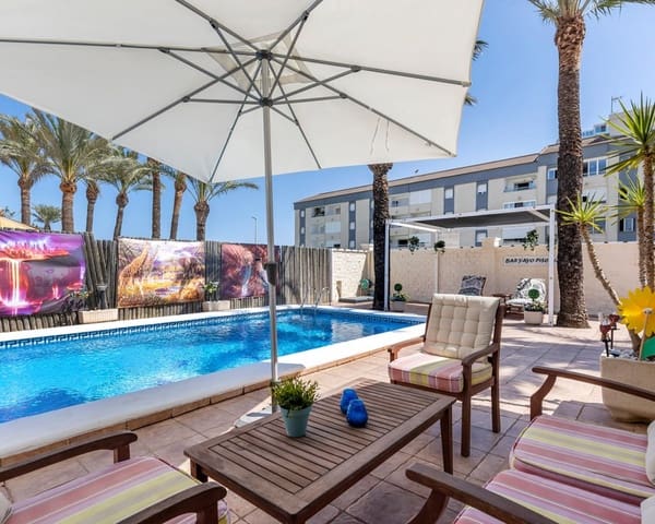 4 slaapkamer Villa te koop in Rocio del Mar, Torrevieja - € 656.000 (Ref: 9724912)