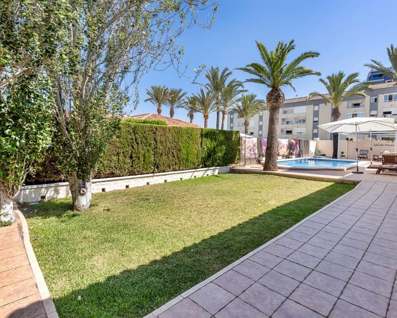 4 bedroom Villa for sale in Rocio del Mar - € 656,000 (Ref: 9724912)