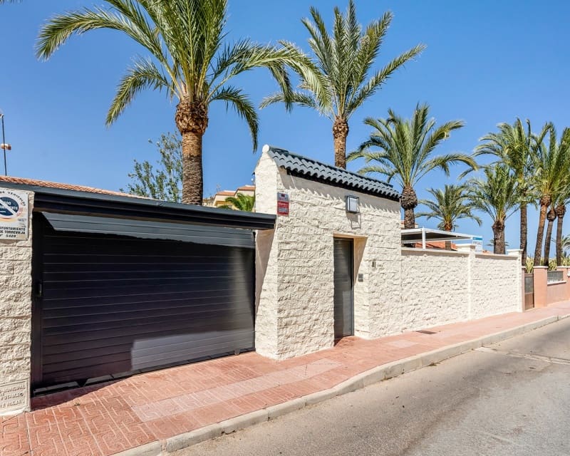 4 bedroom Villa for sale in Rocio del Mar - € 656,000 (Ref: 9724912)