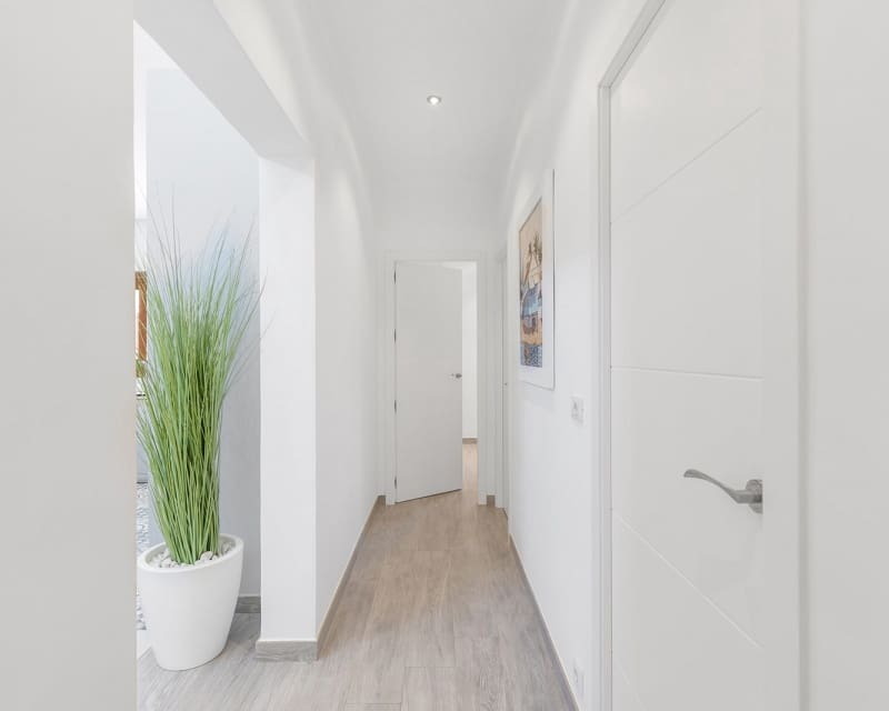 4 slaapkamer Villa te koop in Orihuela Costa - € 749.900 (Ref: 9724913)