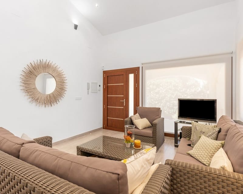 4 slaapkamer Villa te koop in Orihuela Costa - € 749.900 (Ref: 9724913)