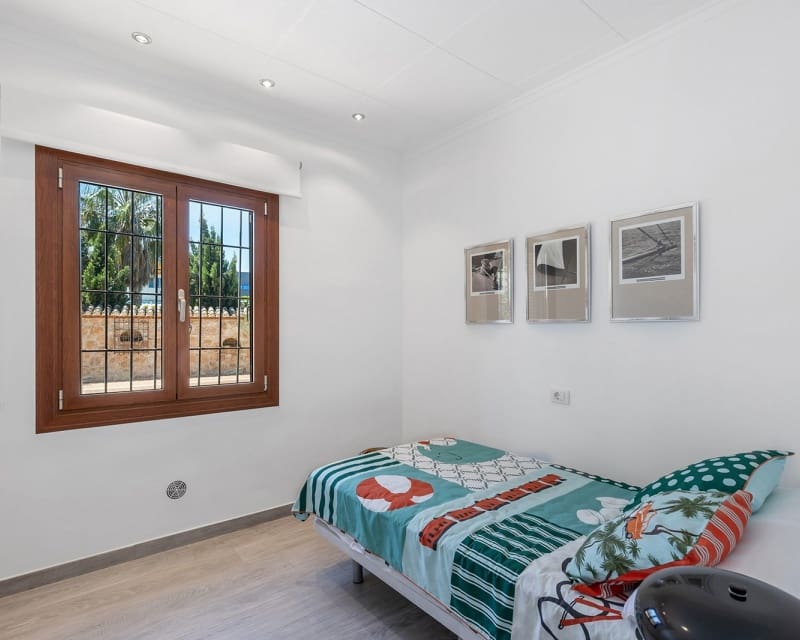 4 slaapkamer Villa te koop in Orihuela Costa - € 749.900 (Ref: 9724913)