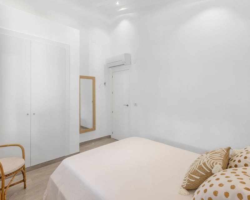 4 slaapkamer Villa te koop in Orihuela Costa - € 749.900 (Ref: 9724913)