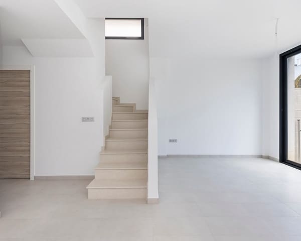 Chalet de 3 habitaciones en Villamartin, Orihuela en venta con piscina - 319.000 € (Ref: 9724914)