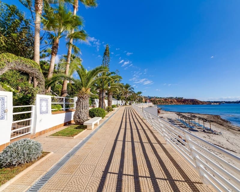 2 sypialnia Dom na sprzedaż w Cabo Roig z basenem - 349 000 € (Ref: 9724916)