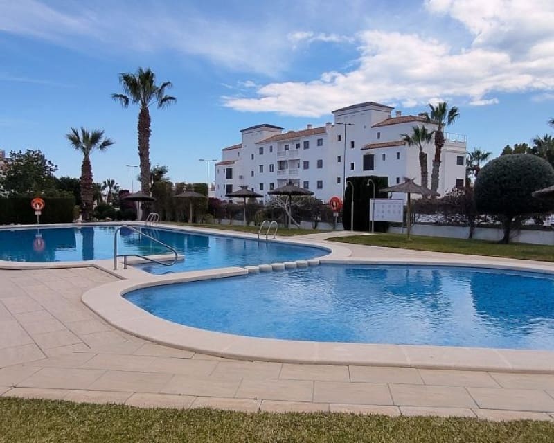 2 bedroom Apartment for sale in Villamartin with pool - € 169,900 (Ref: 9724917)