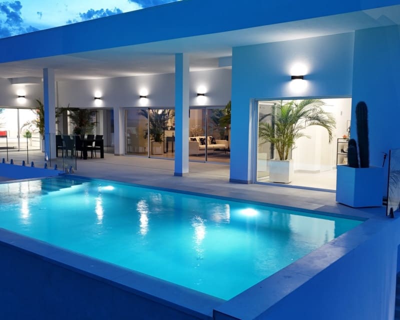 Villa/Maison à vendre à La Marina - 1 590 000 € (Ref: 9724918)