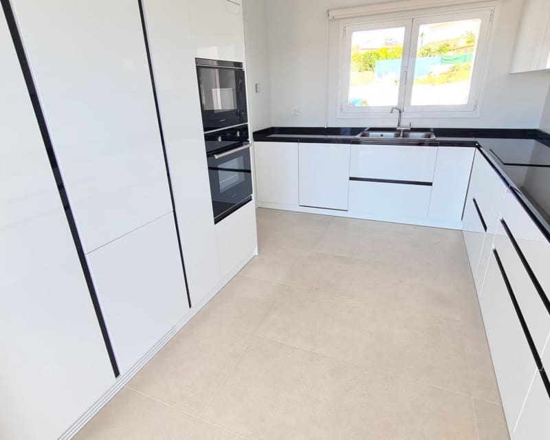 Villa/Maison à vendre à La Marina - 1 590 000 € (Ref: 9724918)