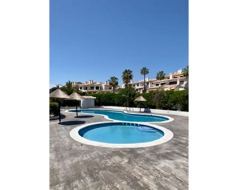 2 bedroom Apartment for sale in Cabo Roig with pool - € 275,000 (Ref: 9724920)