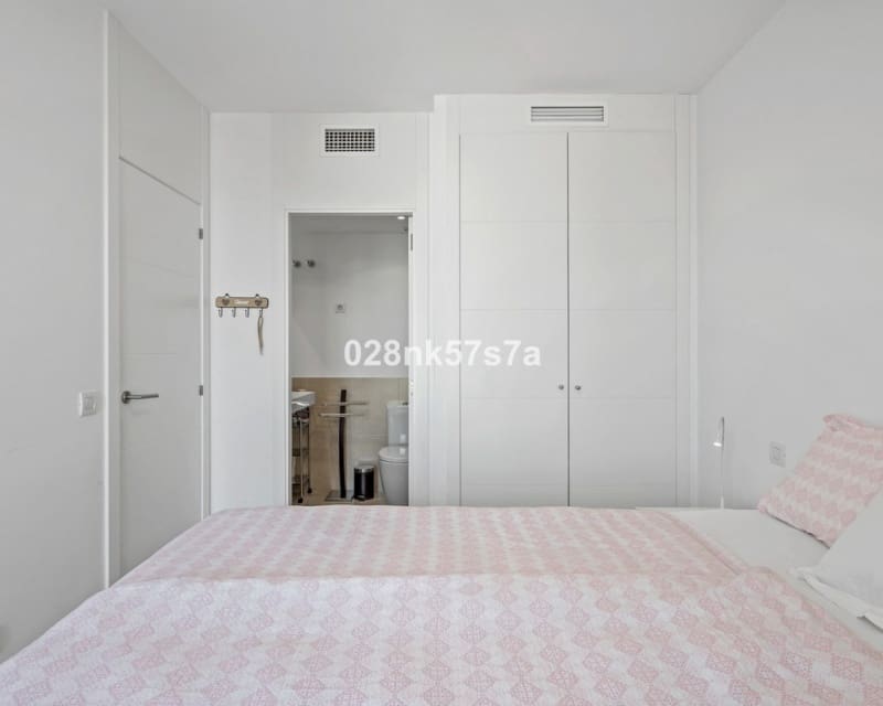 2 bedroom Apartment for sale in Playa Flamenca - € 269,000 (Ref: 9724921)