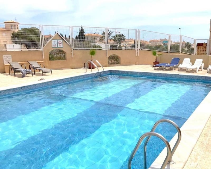 3 Zimmer Haus zu verkaufen in Playa Flamenca - 182.000 € (Ref: 9724922)