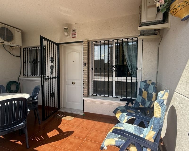 2 bedroom Apartment for sale in Villamartin - € 149,995 (Ref: 9724923)