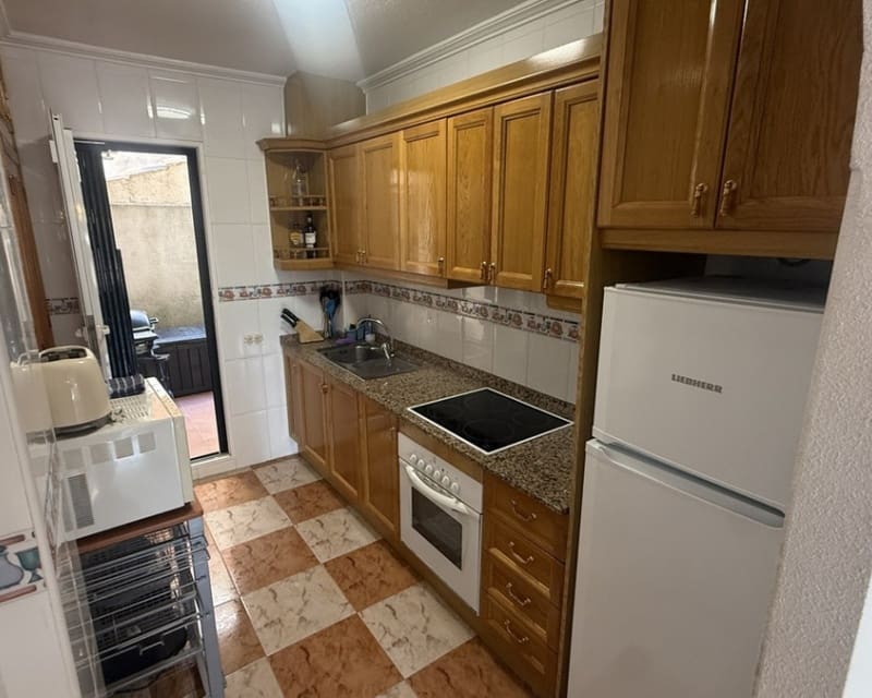 2 bedroom Apartment for sale in Villamartin - € 149,995 (Ref: 9724923)