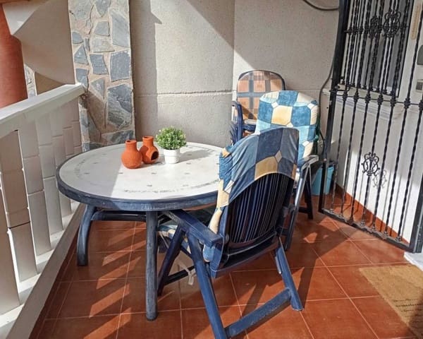 Apartamento de 2 habitaciones en Villamartin, Orihuela en venta - 149.995 € (Ref: 9724923)