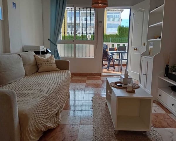 Apartamento de 2 habitaciones en Villamartin, Orihuela en venta - 149.995 € (Ref: 9724923)