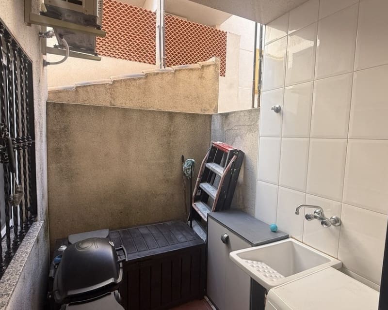 2 bedroom Apartment for sale in Villamartin - € 149,995 (Ref: 9724923)