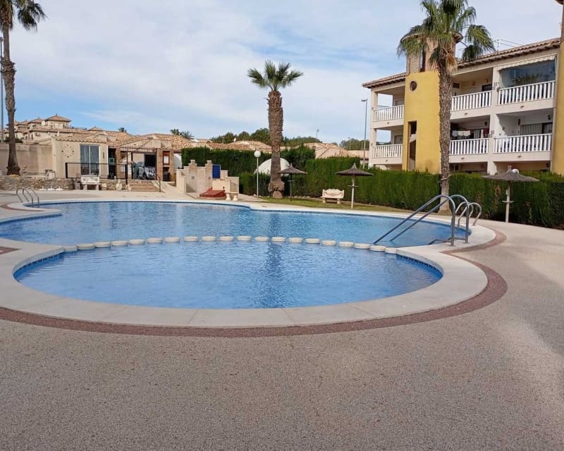 2 bedroom Apartment for sale in Villamartin - € 149,995 (Ref: 9724923)