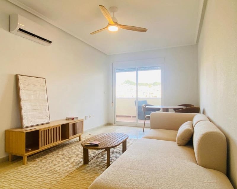 2 bedroom Apartment for sale in Villamartin - € 174,000 (Ref: 9724924)