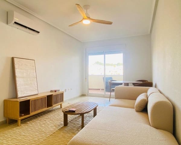 Apartamento de 2 habitaciones en Villamartin, Orihuela en venta - 174.000 € (Ref: 9724924)