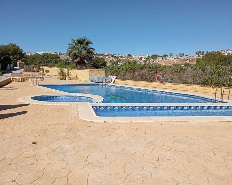 2 bedroom Apartment for sale in Villamartin - € 174,000 (Ref: 9724924)