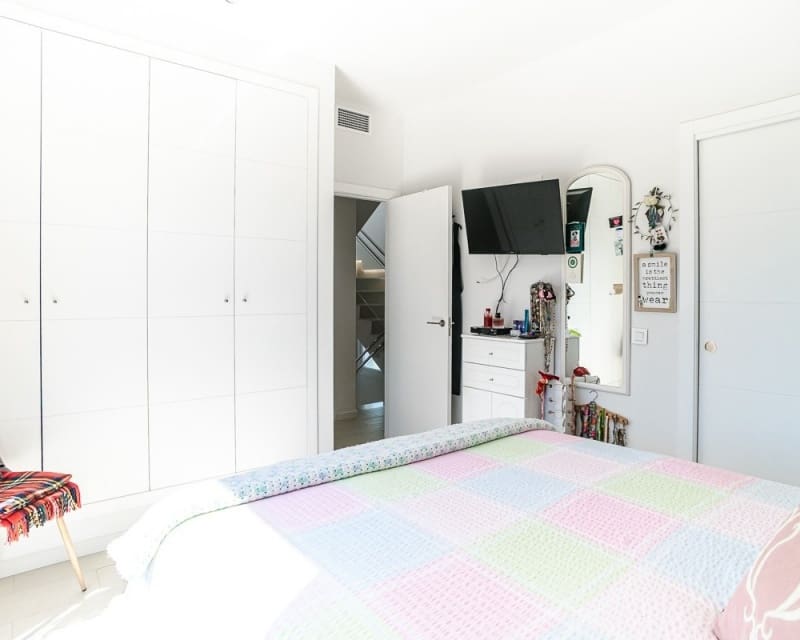 3 sypialnia Willa na sprzedaż w Pilar de la Horadada z basenem - 450 000 € (Ref: 9724927)