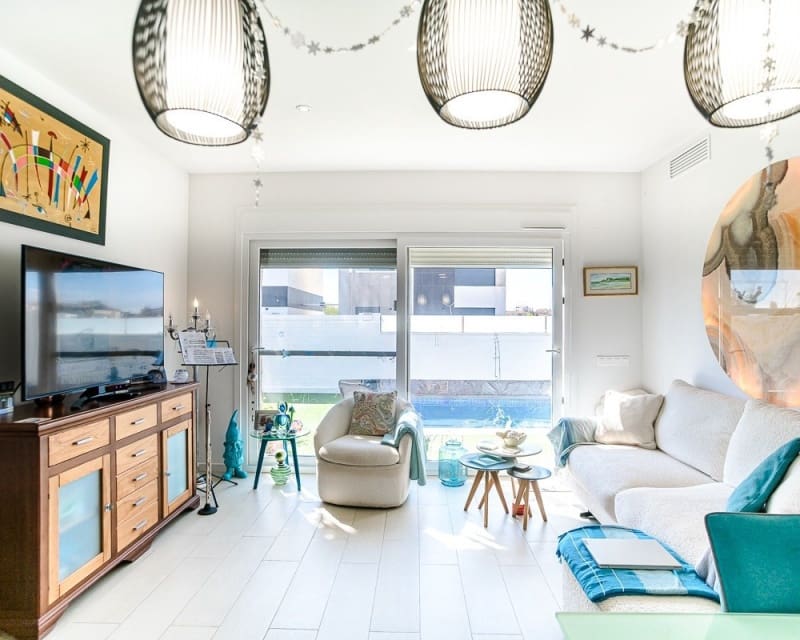 3 sypialnia Willa na sprzedaż w Pilar de la Horadada z basenem - 450 000 € (Ref: 9724927)