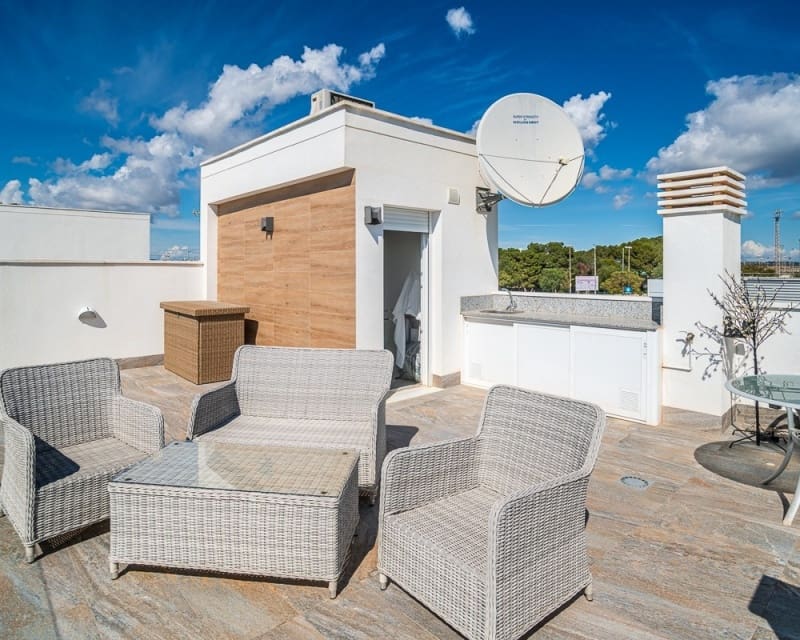 3 sypialnia Willa na sprzedaż w Pilar de la Horadada z basenem - 450 000 € (Ref: 9724927)