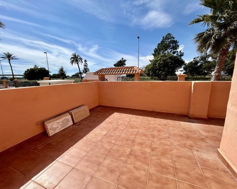 Apartamento de 3 habitaciones en Los Alcázares en venta - 275.000 € (Ref: 9724928)
