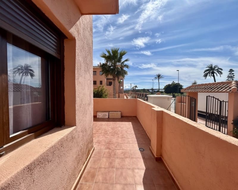 Apartamento de 3 habitaciones en Los Alcázares en venta - 275.000 € (Ref: 9724928)