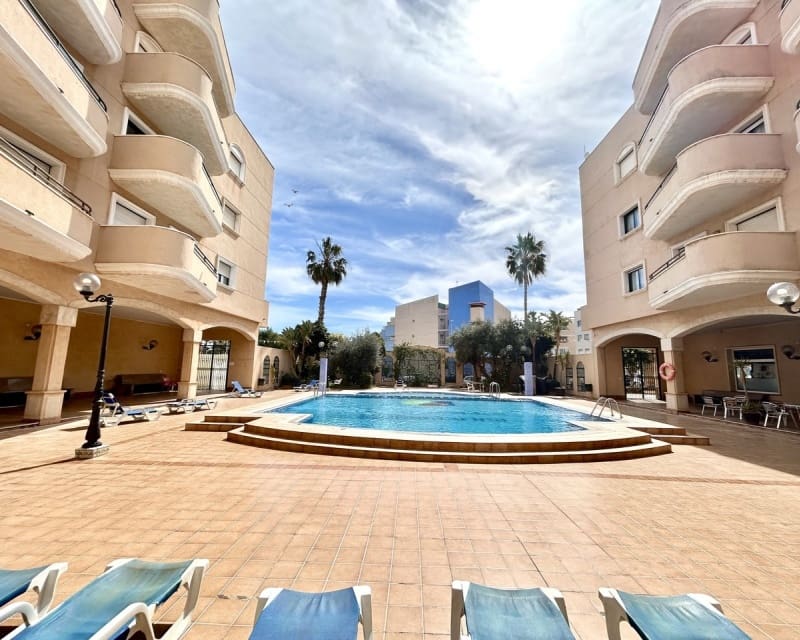 2 bedroom Apartment for sale in Cabo Roig with pool - € 174,995 (Ref: 9724930)