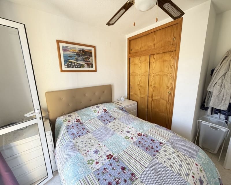 2 bedroom Apartment for sale in Villamartin with pool - € 159,995 (Ref: 9724931)