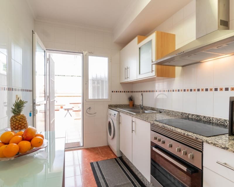 3 slaapkamer Huis te koop in Villamartin met zwembad - € 219.000 (Ref: 9724932)