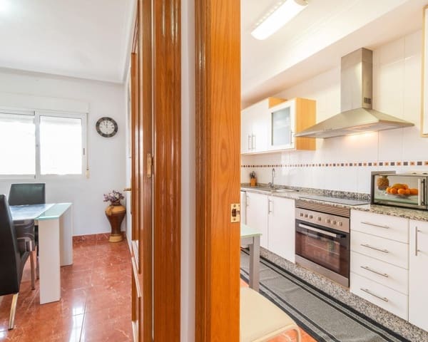 3 slaapkamer Huis te koop in Villamartin, Orihuela met zwembad - € 219.000 (Ref: 9724932)