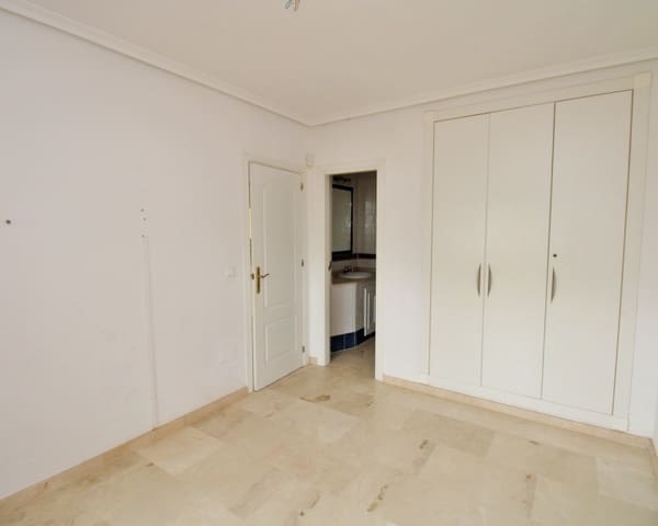 2 bedroom Apartment for sale in Playa Flamenca, Orihuela with pool - € 169,000 (Ref: 9724939)