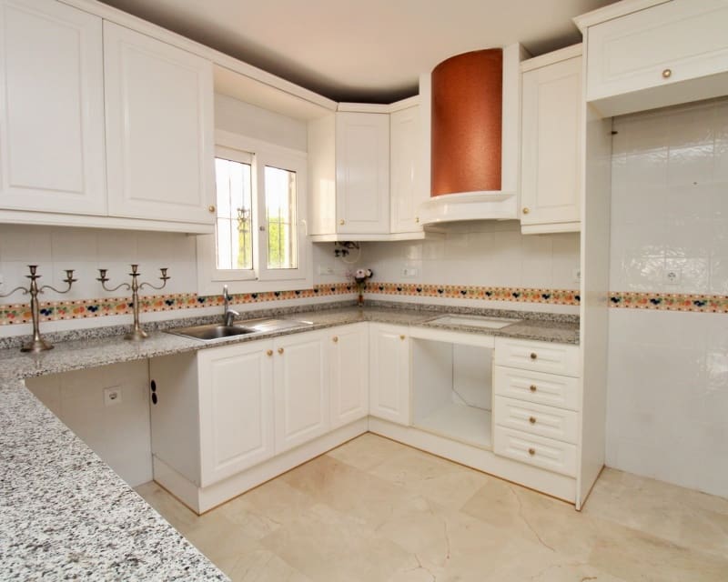 2 bedroom Apartment for sale in Playa Flamenca with pool - € 169,000 (Ref: 9724939)