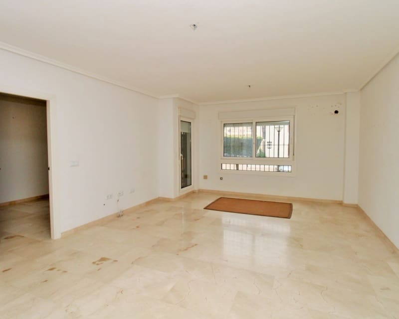 2 bedroom Apartment for sale in Playa Flamenca with pool - € 169,000 (Ref: 9724939)