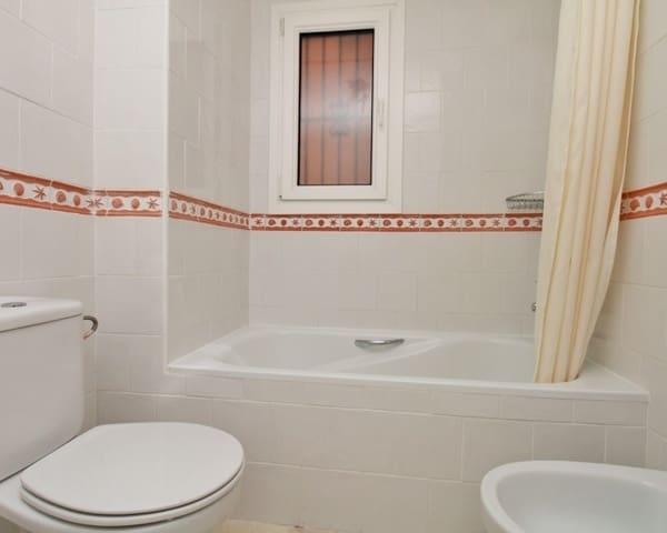 2 bedroom Apartment for sale in Playa Flamenca, Orihuela with pool - € 169,000 (Ref: 9724939)