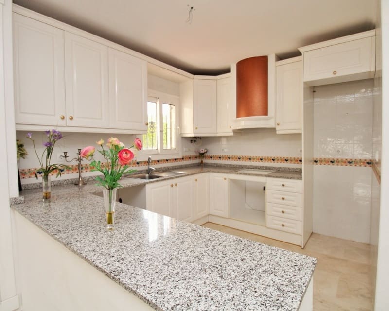 2 bedroom Apartment for sale in Playa Flamenca with pool - € 169,000 (Ref: 9724939)