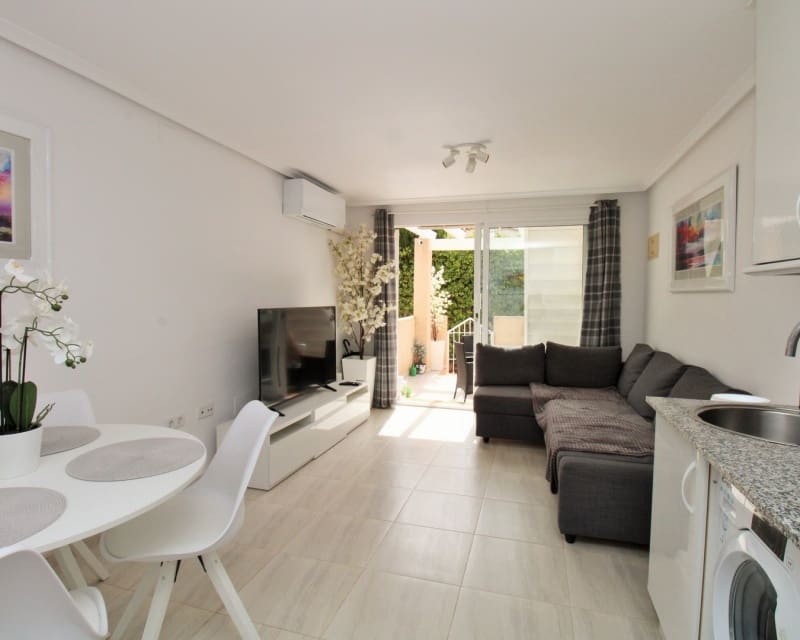 1 soveværelse Bungalow til salg i Villamartin - € 129.950 (Ref: 9724940)