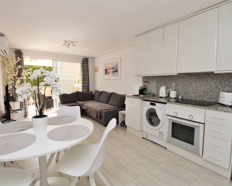 1 soveværelse Bungalow til salg i Villamartin - € 129.950 (Ref: 9724940)