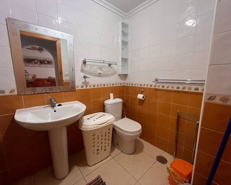 2 bedroom Apartment for sale in Algorfa with pool - € 104,995 (Ref: 9724942)