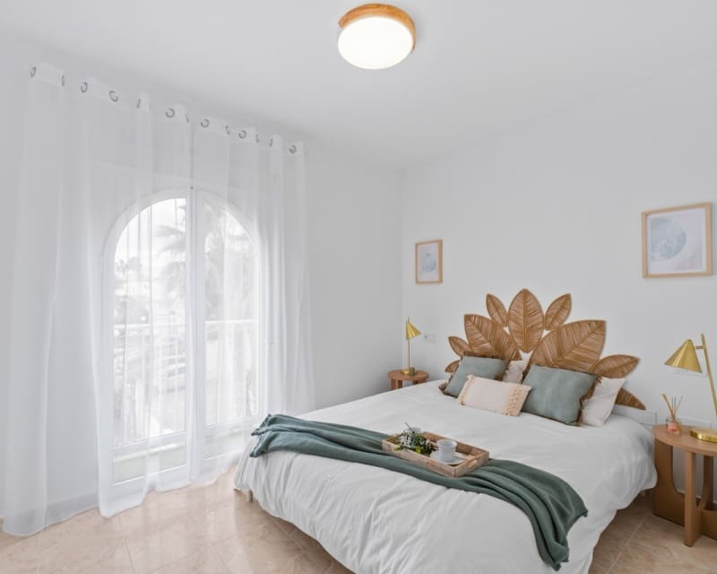 2 soverom Hus til salgs i La Florida med svømmebasseng - € 205 000 (Ref: 9724945)