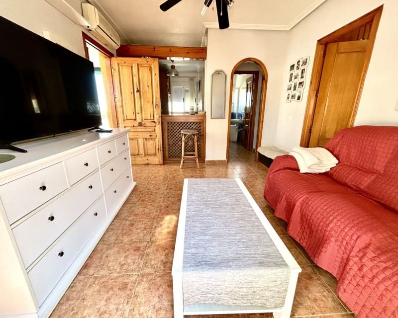 2 slaapkamer Appartement te koop in Orihuela Costa met zwembad - € 189.000 (Ref: 9724946)