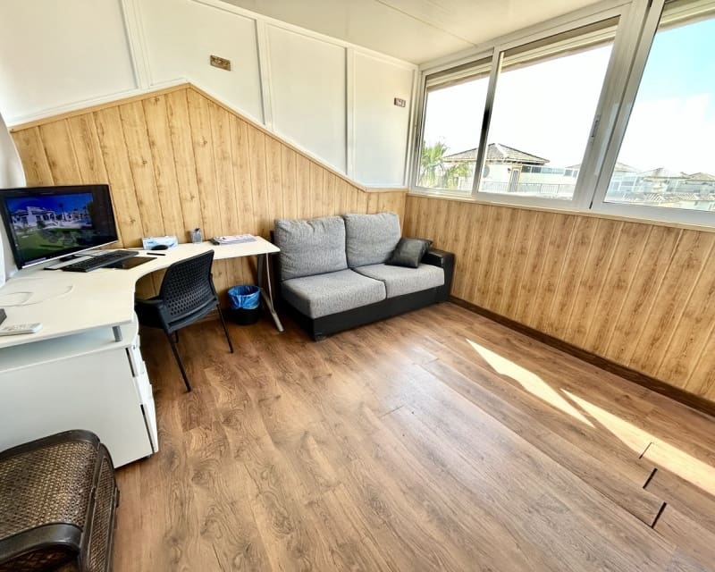 2 slaapkamer Appartement te koop in Orihuela Costa met zwembad - € 189.000 (Ref: 9724946)