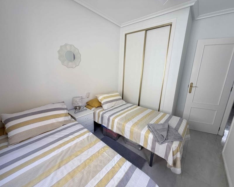 3 slaapkamer Huis te koop in Playa Flamenca met zwembad - € 205.000 (Ref: 9724947)