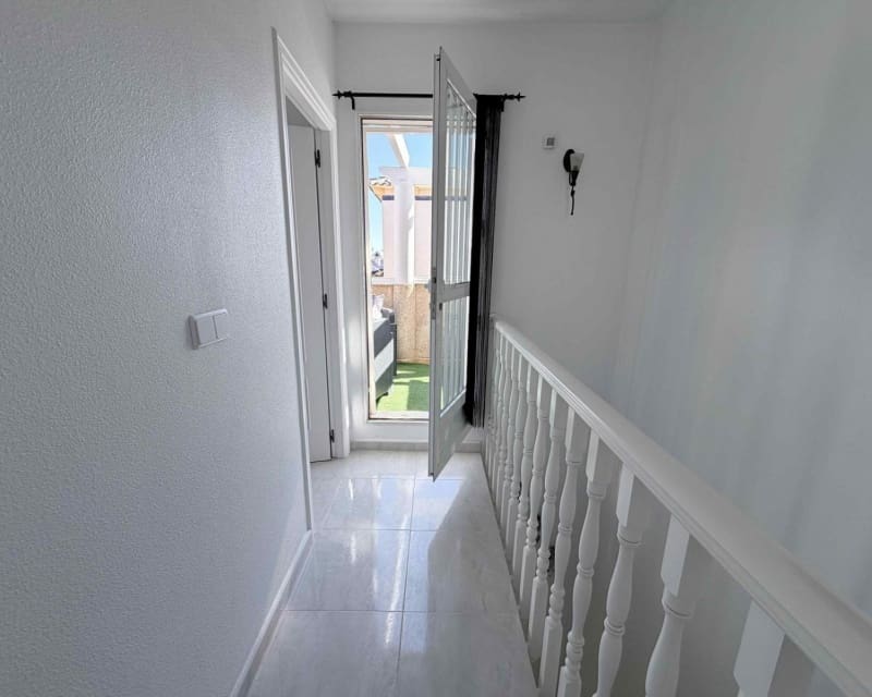 3 slaapkamer Huis te koop in Playa Flamenca met zwembad - € 205.000 (Ref: 9724947)