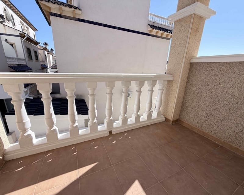 3 slaapkamer Huis te koop in Playa Flamenca met zwembad - € 205.000 (Ref: 9724947)