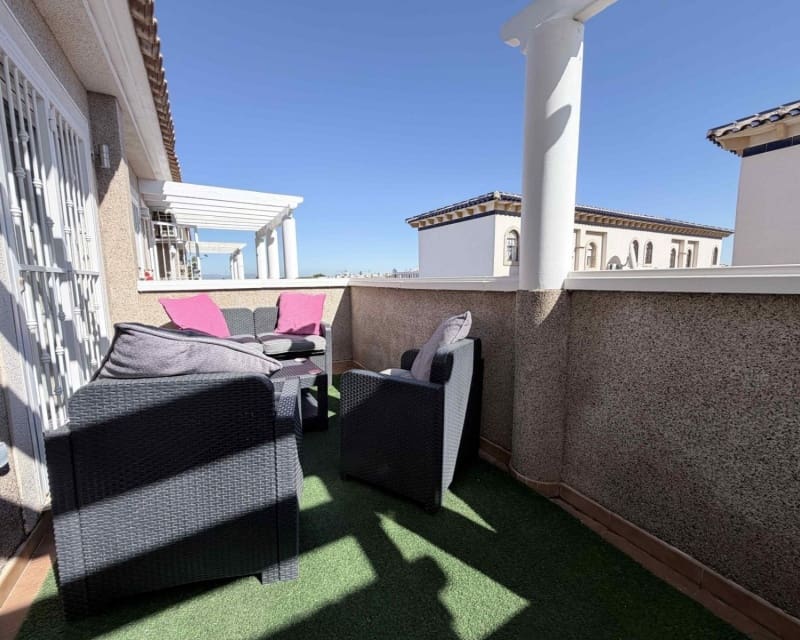 3 slaapkamer Huis te koop in Playa Flamenca met zwembad - € 205.000 (Ref: 9724947)