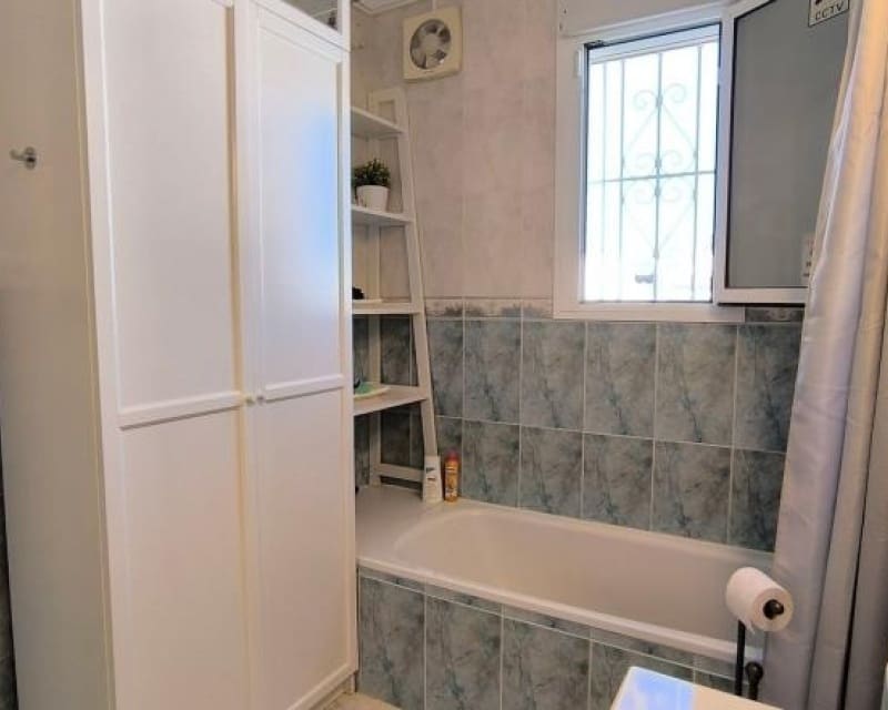 4 soverom Villa til salgs i La Marquesa med svømmebasseng - € 375 000 (Ref: 9724948)