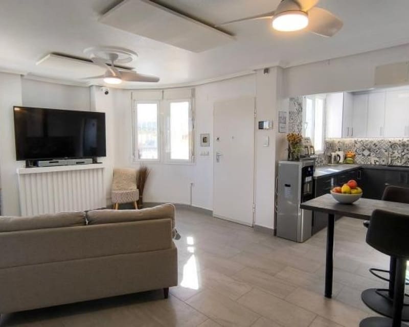 4 soverom Villa til salgs i La Marquesa med svømmebasseng - € 375 000 (Ref: 9724948)